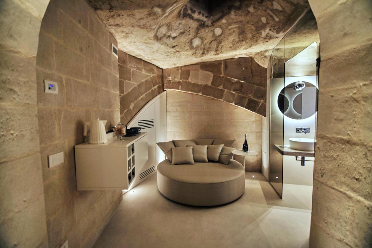 Anima Pietra Luxury Suite มาเตรา ภายนอก รูปภาพ