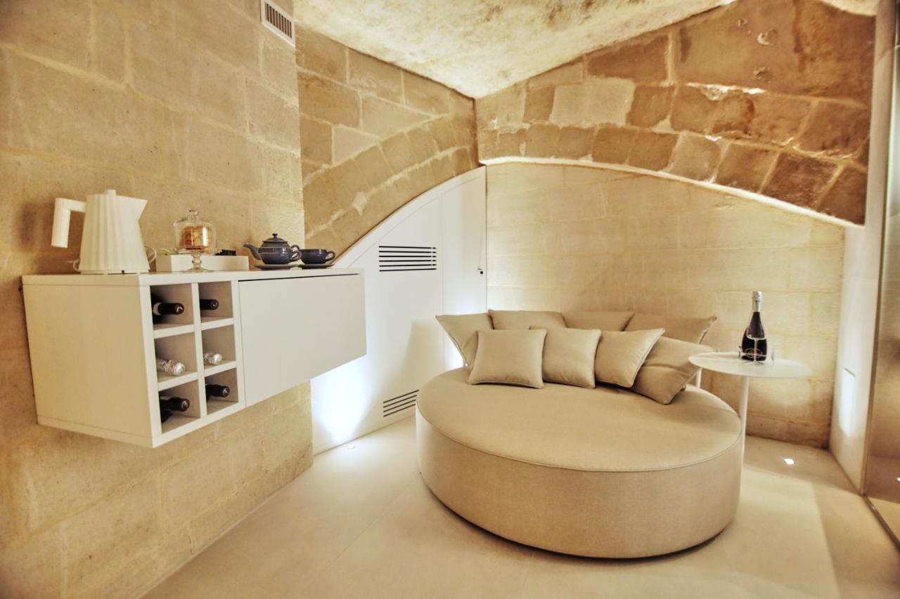 Anima Pietra Luxury Suite มาเตรา ภายนอก รูปภาพ